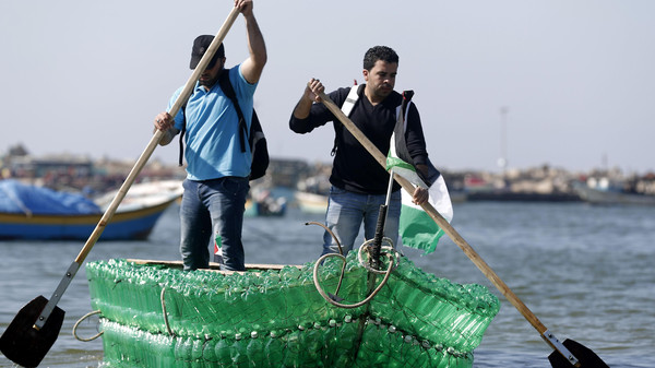 بالصور.. أغرب قارب