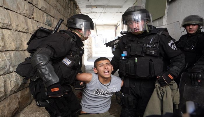 الاحتلال يعتقل 18 مواطنا من الضفة لترتفع حصيلة الاعتقالات منذ 7 أكتوبر إلى 8840
