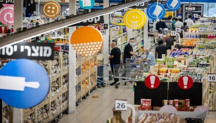 تقرير: أسعار المواد الغذائية والمشروبات في إسرائيل أعلى بـ52% من المتوسط
